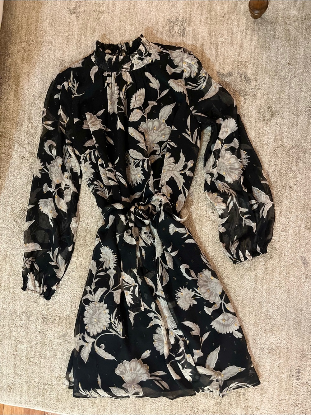Black Floral Long-Sleeve Tie-Waist Dress